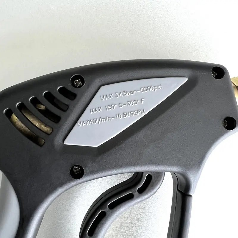 labels on the sprayer gun