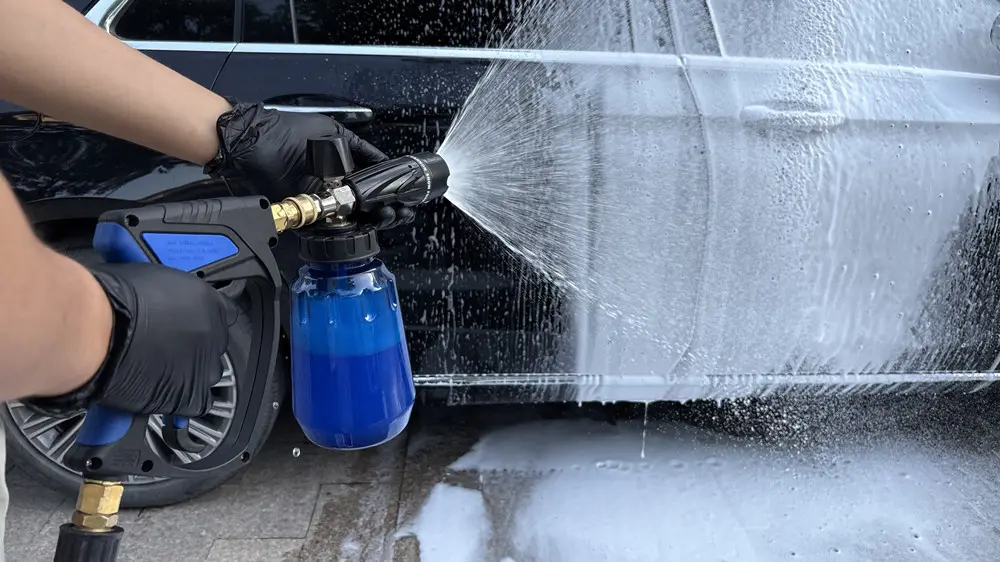 function of Blue Car Detailing Kit